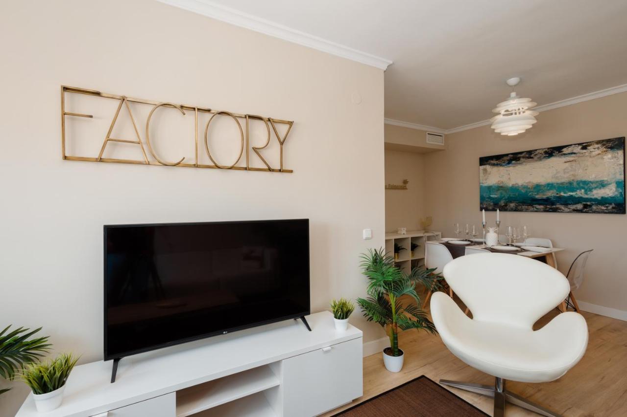 In The Historic Center Of Malaga, Very Close To The Beach And The Ave Train Station, With Private Parking Málaga Exterior foto